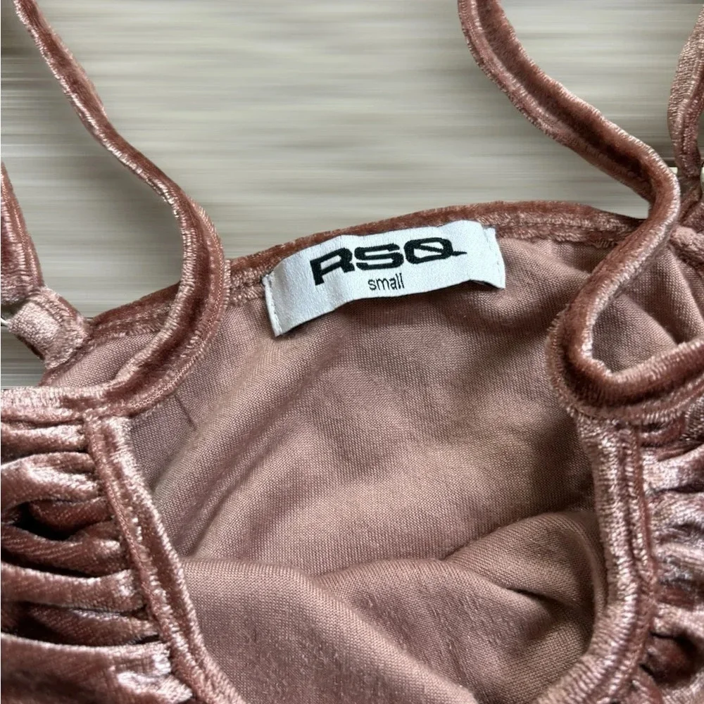 Crop Tops bundle Size Small - Picture 4 of 5